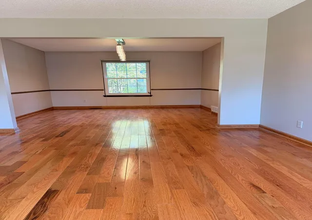 Photo 4 of Single family home for sale at 5756 Langhorn Dr, Columbus, OH 43235 | MLS# 226040789 | Listing updated on 2026-10-27