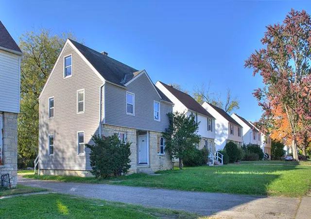 Photo 1 of House for sale at 413 S Napoleon Ave #415, Columbus, OH 43213 | MLS# 226040807 | Listing updated on 2026-10-30