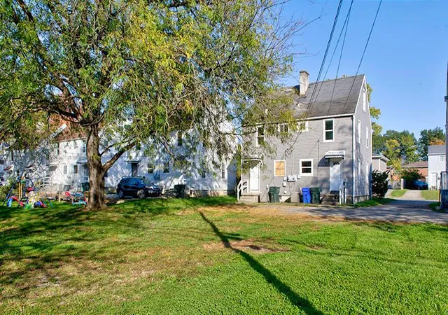 Photo 2 of House for sale at 413 S Napoleon Ave #415, Columbus, OH 43213 | MLS# 226040807 | Listing updated on 2026-10-30
