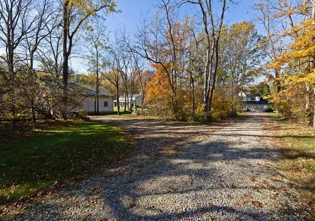 Photo 4 of Single family home for sale at 9289 Nichols Ln, Johnstown, OH 43031 | MLS# 226040968 | Listing updated on 2026-10-31