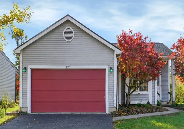 Photo 2 of Single family home for sale at 5191 Bonner Dr, Hilliard, OH 43026 | MLS# 226040918 | Listing updated on 2026-10-31