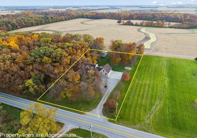 Photo 4 of Single family home for sale at 19085 W Darby Rd, Marysville, OH 43040 | MLS# 226040948 | Listing updated on 2026-10-28