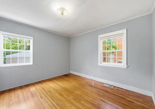 Photo 3 of Single family home for sale at 857 Sheridan Ave, Columbus, OH 43209 | MLS# 226040964 | Listing updated on 2026-10-28