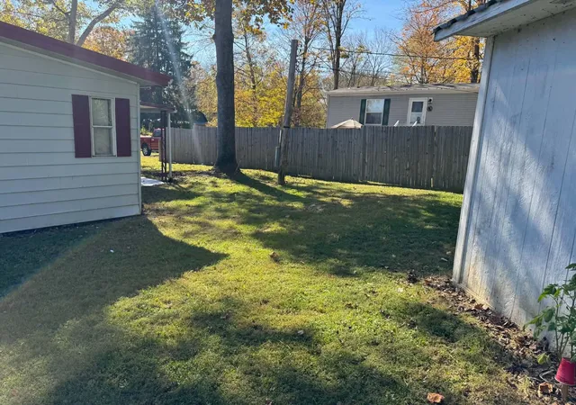 Photo 4 of Single family home for sale at 11483 Holiday Way, Hillsboro, OH 45133 | MLS# 226040977 | Listing updated on 2026-10-28