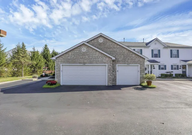 Photo 1 of Condo for sale at 5140 Aquila Dr, Canal Winchester, OH 43110 | MLS# 226041026 | Listing updated on 2026-10-29