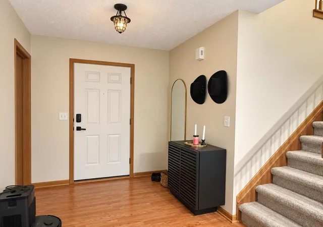 Photo 3 of Single family home for sale at 3148 Amberfield Dr, Columbus, OH 43232 | MLS# 226041076 | Listing updated on 2026-10-29