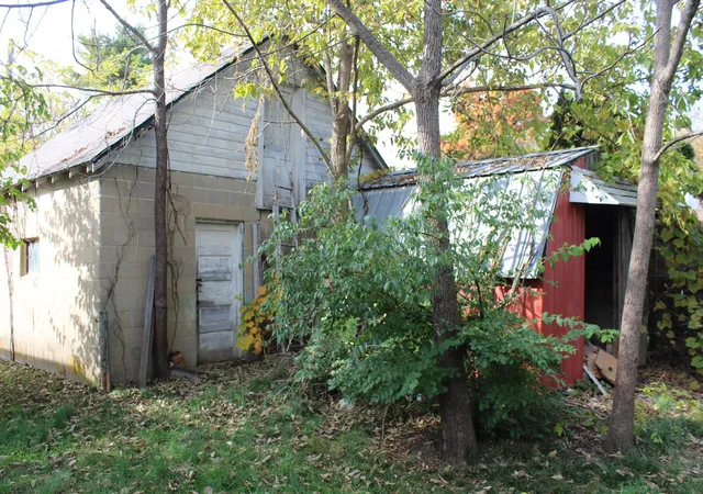 Photo 4 of Single family home for sale at 14 W Main St, Donnelsville, OH 45319 | MLS# 226041073 | Listing updated on 2026-10-29