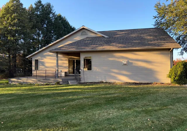 Photo 2 of Single family home for sale at 116 Orchard Ct, Galion, OH 44833 | MLS# 226041078 | Listing updated on 2026-10-29
