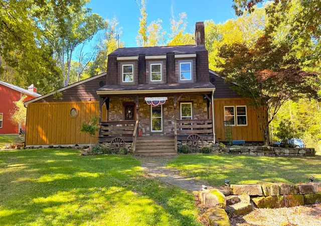 Photo 1 of Single family home for sale at 1566 Bowers Rd, Mansfield, OH 44903 | MLS# 226041091 | Listing updated on 2026-10-29
