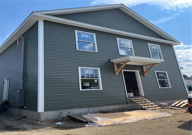 Photo 2 of Multi family home for sale at 88 Coggeshall St, Providence, RI 02908 | MLS# 1406069 | Listing updated on 2026-09-14
