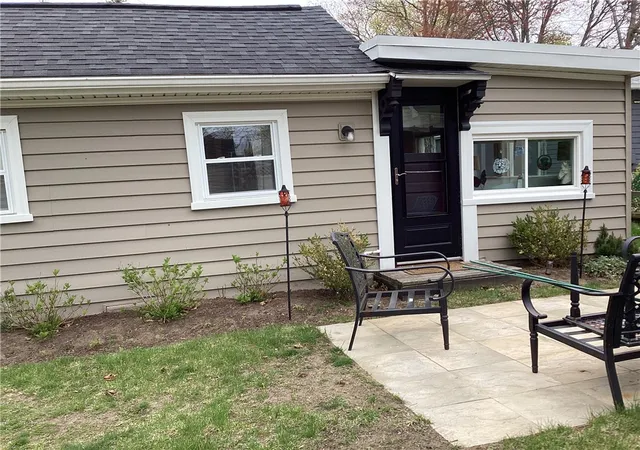 Photo 3 of Single family home for sale at 135 Namquid Dr, Warwick, RI 02888 | MLS# 1411576 | Listing updated on 2026-08-31