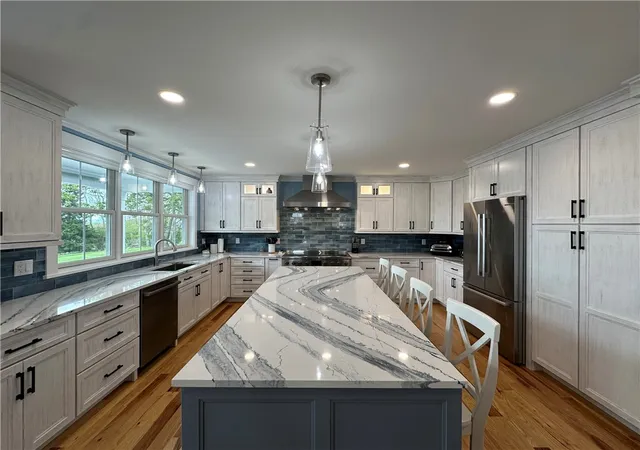 Photo 3 of Single family home for sale at 68 Albert St, Portsmouth, RI 02871 | MLS# 1412397 | Listing updated on 2026-09-09