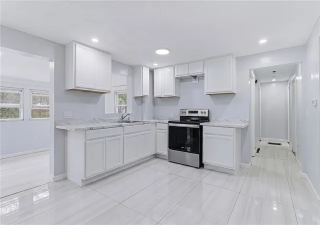 Photo 2 of Sale Pending at 27 Douglas Cir, Greenville, RI 02828 | MLS# 1413750 | Listing updated on 2026-09-01