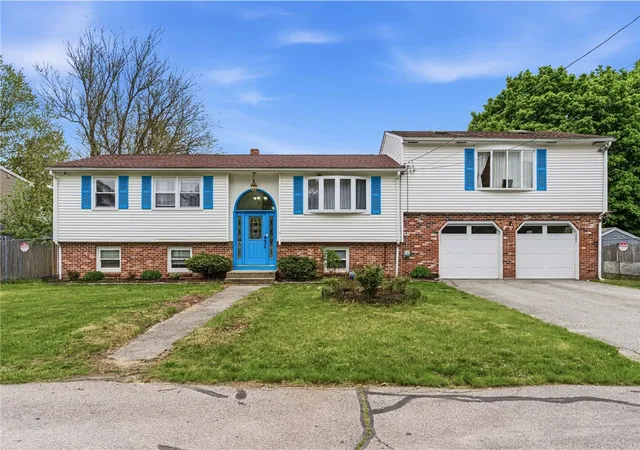 Photo 1 of Single family home for sale at 20 Stewart St, Warwick, RI 02889 | MLS# 1413861 | Listing updated on 2026-10-01