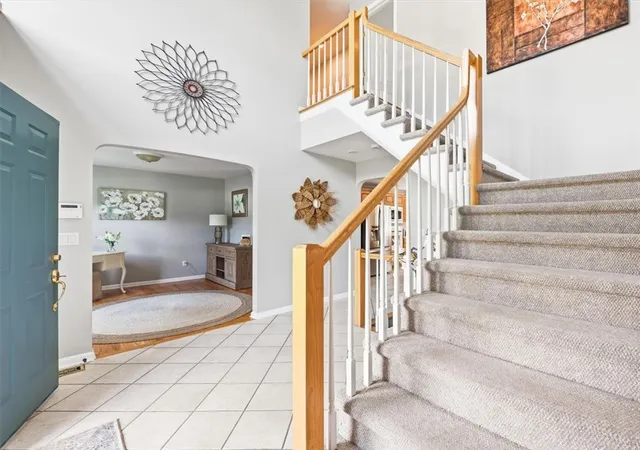 Photo 4 of Sale Pending at 48 Hummingbird Ln, Swansea, MA 02777 | MLS# 1414311 | Listing updated on 2026-10-01