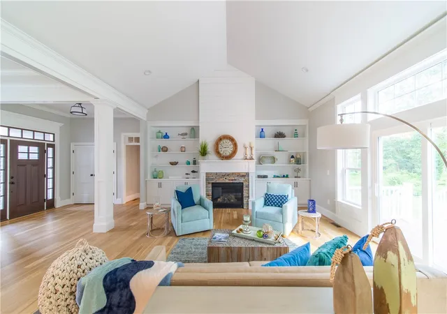 Photo 2 of Single family home for sale at 01 Paula Ln, Cranston, RI 02921 | MLS# 1414130 | Listing updated on 2026-09-14