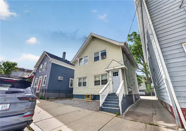 Photo 4 of Multi family home for sale at 15 Armington Ave, Providence, RI 02908 | MLS# 1414447 | Listing updated on 2026-09-05