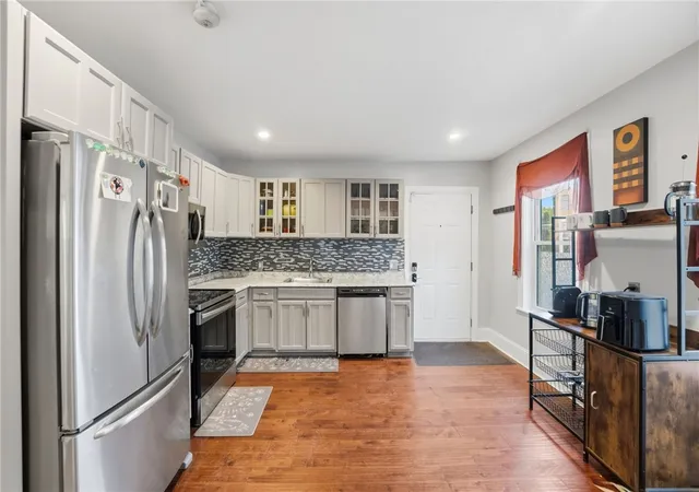 Photo 3 of Sale Pending at 736 Social St #1R, Woonsocket, RI 02895 | MLS# 1414887 | Listing updated on 2026-09-24