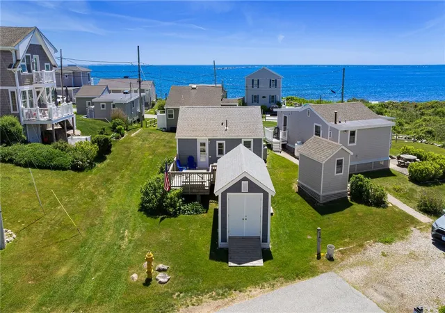Photo 4 of Single family home for sale at 11 Woodruff St, Narragansett, RI 02882 | MLS# 1414917 | Listing updated on 2026-09-28