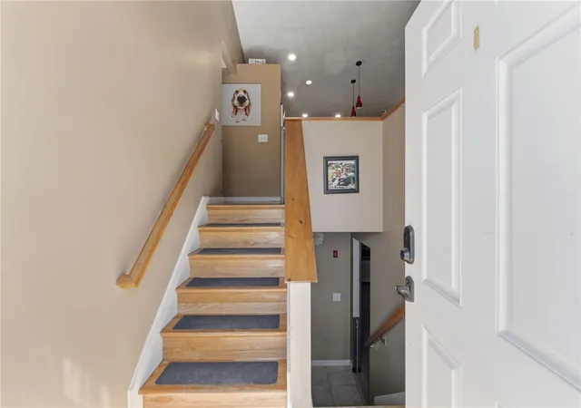 Photo 3 of Single family home for sale at 199 Winthrop St, Woonsocket, RI 02895 | MLS# 1414691 | Listing updated on 2026-09-13