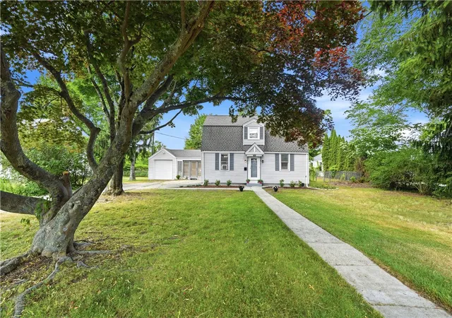Photo 3 of Single family home for sale at 512 Woonasquatucket Ave, North Providence, RI 02911 | MLS# 1415345 | Listing updated on 2026-09-07