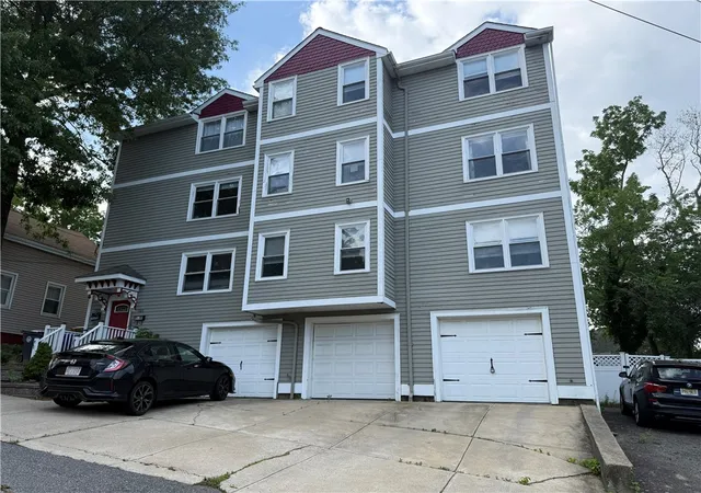 Photo 1 of Sale Pending at 101 Grand View St #3, Providence, RI 02906 | MLS# 1415265 | Listing updated on 2026-09-14
