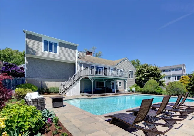 Photo 2 of Single family home for sale at 172 Eustis Ave, Newport, RI 02840 | MLS# 1415372 | Listing updated on 2026-09-11
