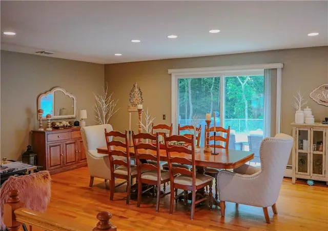 Photo 3 of Single family home for sale at 42 Elmdale Ave, Johnston, RI 02919 | MLS# 1416101 | Listing updated on 2026-09-13