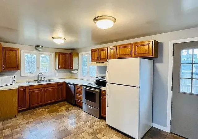 Photo 2 of Multi family home for sale at 23 Butler St, Newport, RI 02840 | MLS# 1415739 | Listing updated on 2026-09-10