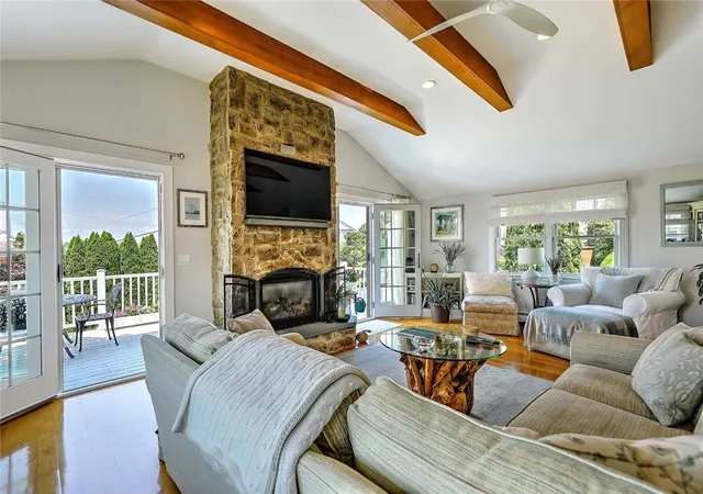 Photo 4 of Single family home for sale at 33 Withington Rd, Narragansett, RI 02882 | MLS# 1416736 | Listing updated on 2026-09-06