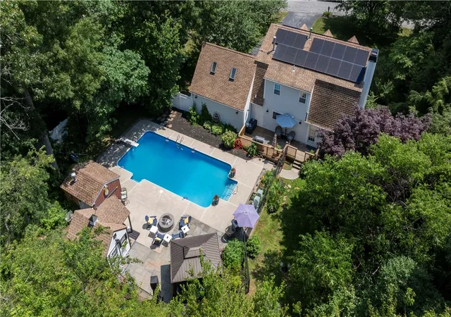 Photo 1 of Sale Pending at 18 Watch Hl Way, Wakefield, RI 02879 | MLS# 1416811 | Listing updated on 2026-09-05