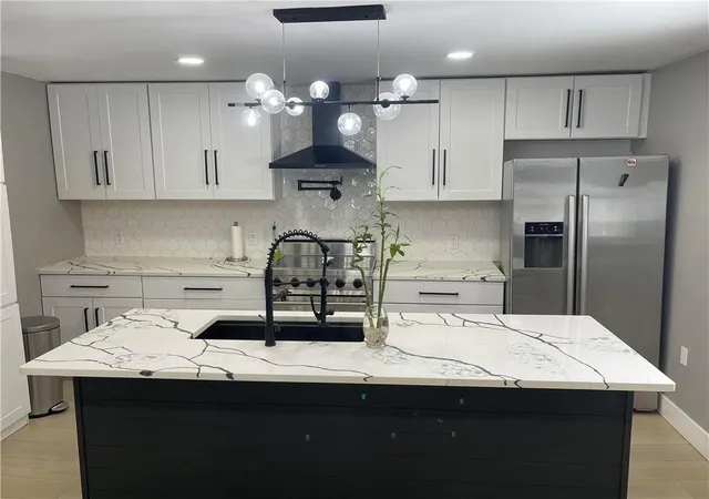 Photo 3 of Single family home for sale at 35 Fenwood Ave, Smithfield, RI 02917 | MLS# 1417085 | Listing updated on 2026-09-14