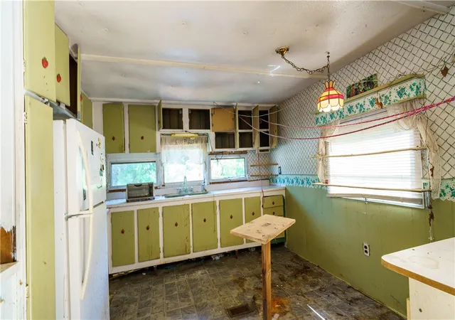 Photo 3 of Single family home for sale at 53 Maplewood Dr, Mapleville, RI 02839 | MLS# 1409516 | Listing updated on 2026-09-12