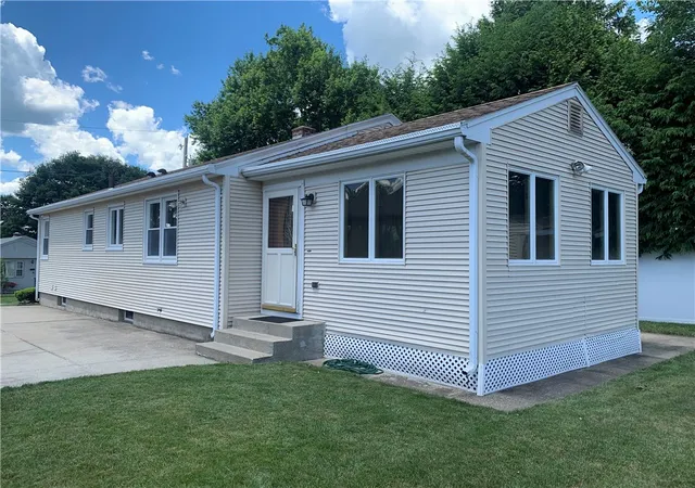 Photo 3 of Sale Pending at 82 Merchant St, North Providence, RI 02911 | MLS# 1417262 | Listing updated on 2026-09-28