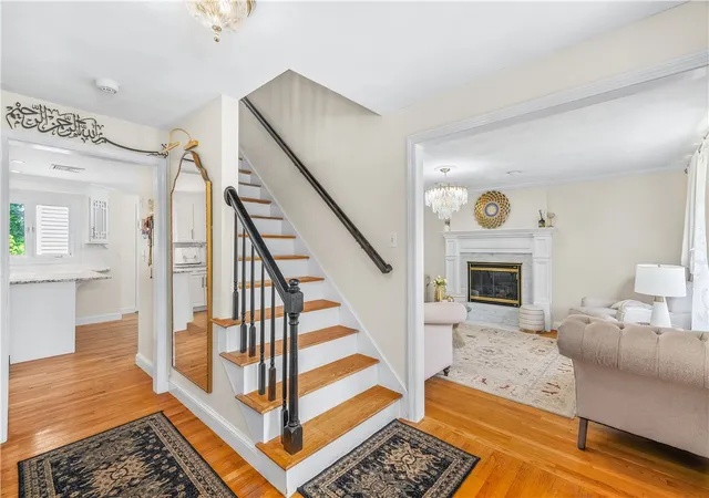 Photo 3 of Single family home for sale at 9 Pheasant Run Rd, North Smithfield, RI 02896 | MLS# 1417738 | Listing updated on 2026-09-16