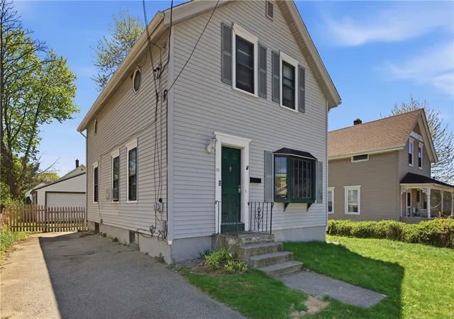 Photo 2 of Sale Pending at 25 Hoppin Ave, Riverside, RI 02915 | MLS# 1417780 | Listing updated on 2026-09-08