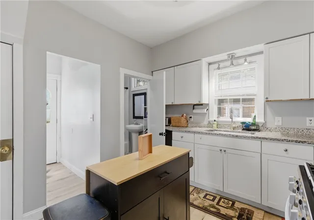 Photo 4 of Sale Pending at 25 Hoppin Ave, Riverside, RI 02915 | MLS# 1417780 | Listing updated on 2026-09-08