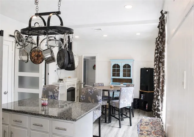 Photo 4 of Single family home for sale at 31 Yeoman Ave, Cranston, RI 02920 | MLS# 1417907 | Listing updated on 2026-10-06