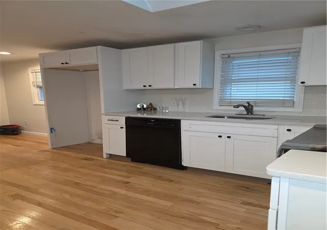 Photo 3 of Sale Pending at 50 Glenham Rd, Cranston, RI 02921 | MLS# 1409953 | Listing updated on 2026-10-02