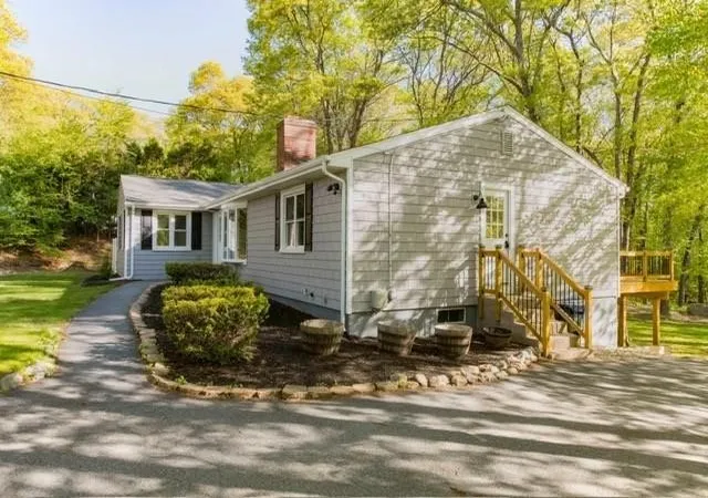 Photo 2 of Single family home for sale at 39 Mann School Rd, Smithfield, RI 02917 | MLS# 1418205 | Listing updated on 2026-09-08