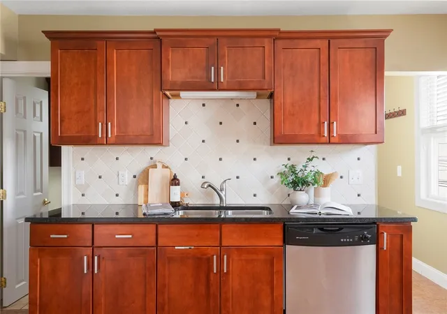 Photo 3 of Condo for sale at 331 Williams St #7, Providence, RI 02906 | MLS# 1415722 | Listing updated on 2026-09-15
