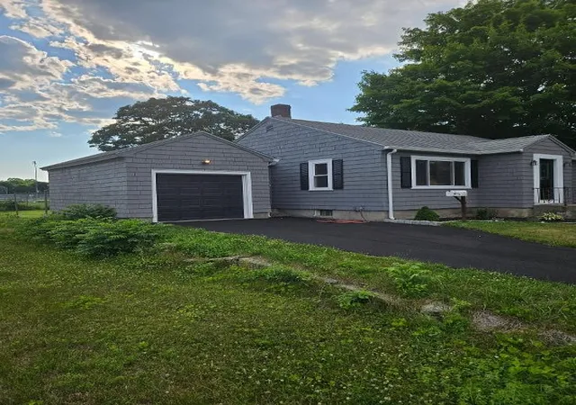 Photo 2 of Single family home for sale at 120 Howard Ave, Pascoag, RI 02859 | MLS# 1418293 | Listing updated on 2026-09-11