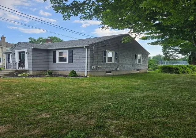 Photo 3 of Single family home for sale at 120 Howard Ave, Pascoag, RI 02859 | MLS# 1418293 | Listing updated on 2026-09-11