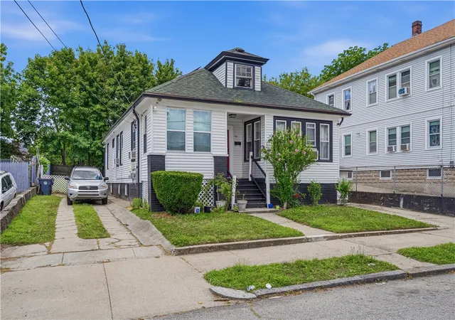 Photo 35 of Sale Pending at 33 Prudence St, Providence, RI 02909 | MLS# 1418398 | Listing updated on 2026-09-08