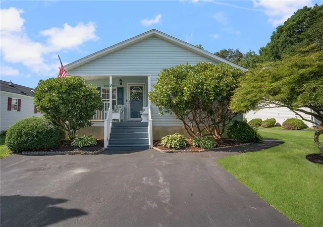 Photo 2 of Single family home for sale at 9 Mockingbird Ln, Tiverton, RI 02878 | MLS# 1418582 | Listing updated on 2026-09-11