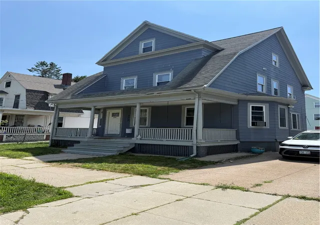 Photo 2 of Single family home for sale at 272 Washington Ave, Providence, RI 02905 | MLS# 1418663 | Listing updated on 2026-09-06