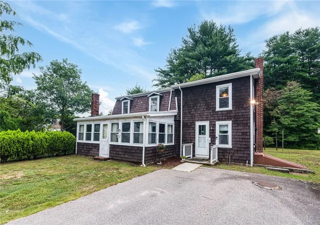 Photo 1 of Single family home for sale at 4070 S County Trl, Charlestown, RI 02813 | MLS# 1418464 | Listing updated on 2026-10-03
