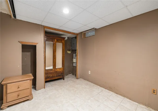 Photo 2 of Multi family home for sale at 33 Moorefield St, Providence, RI 02909 | MLS# 1418355 | Listing updated on 2026-09-12