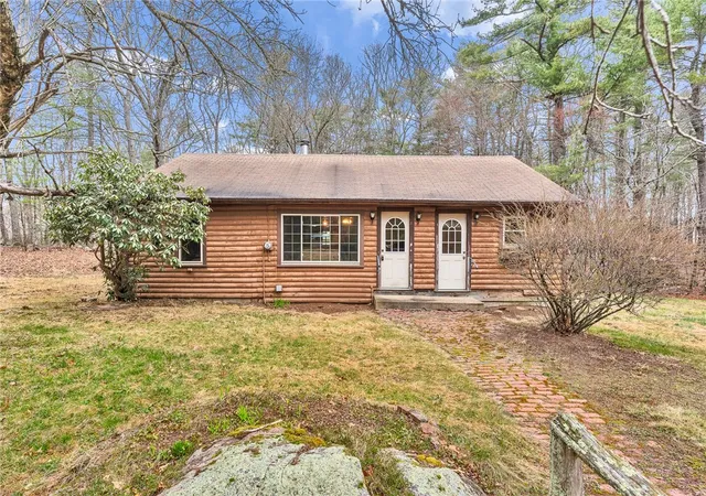 Photo 4 of Sale Pending at 119 Breakheart Hl Rd, West Greenwich, RI 02817 | MLS# 1418715 | Listing updated on 2026-10-15
