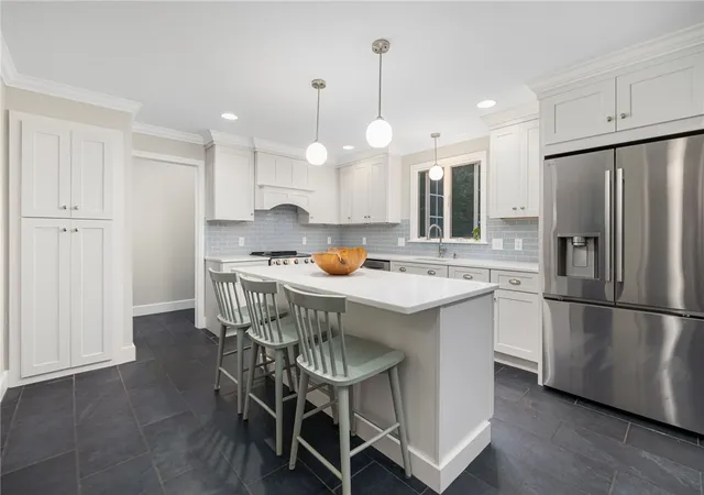 Photo 2 of Single family home for sale at 77 Mockingbird Ln, Wakefield, RI 02879 | MLS# 1418485 | Listing updated on 2026-09-10